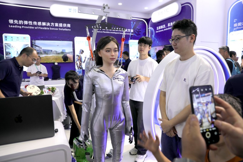 从刚性机械到仿生皮肤，弹性传感赋能人形交互 图片 2